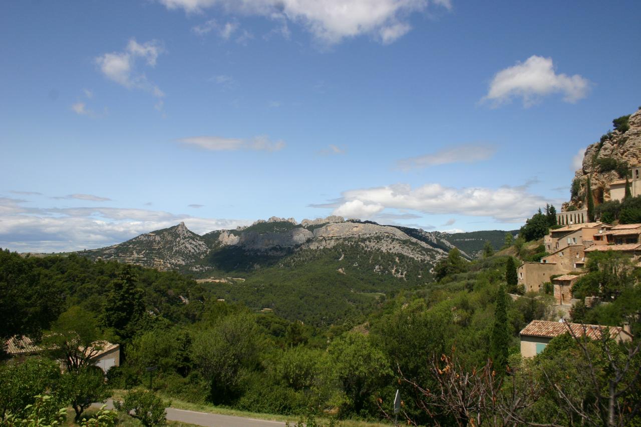 les dentelles de Montmirail